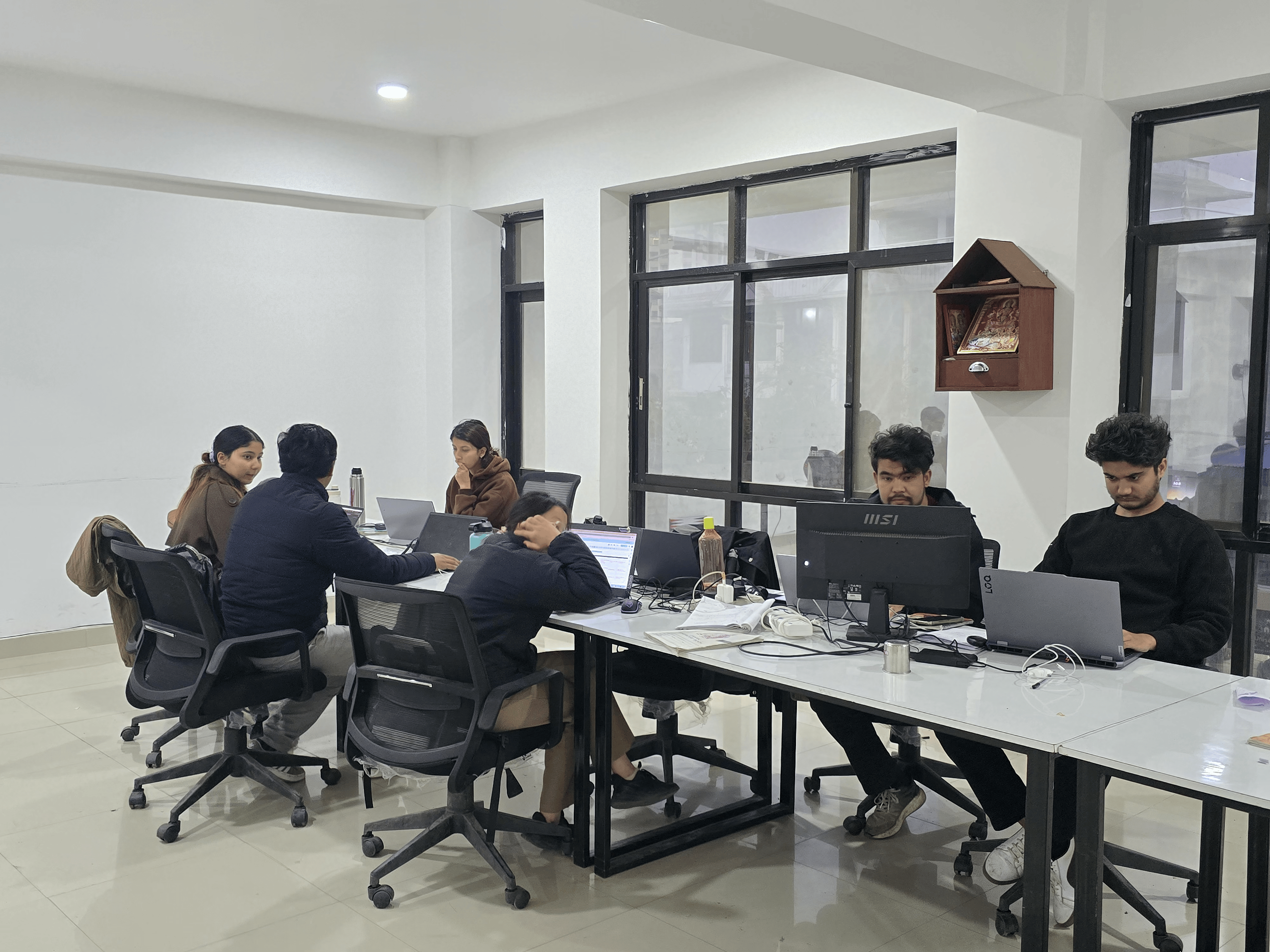 Ora Technologies company culture - Ora Technologies